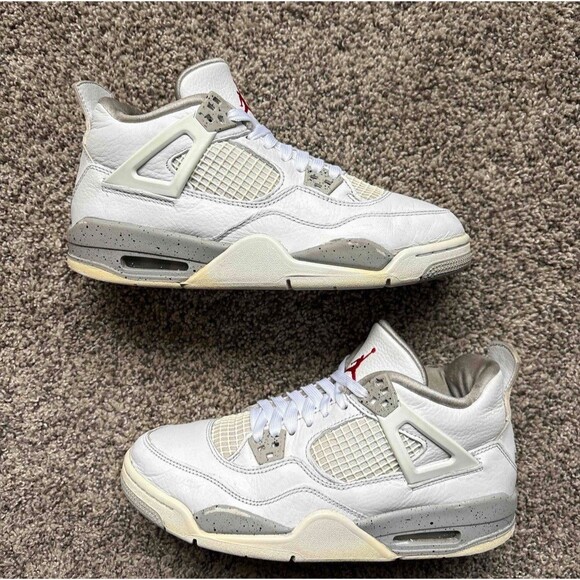 Nike Air Jordan 4 Retro White Oreo Size 7 Youth (Size 8.5 Women's) - Picture 1 of 9